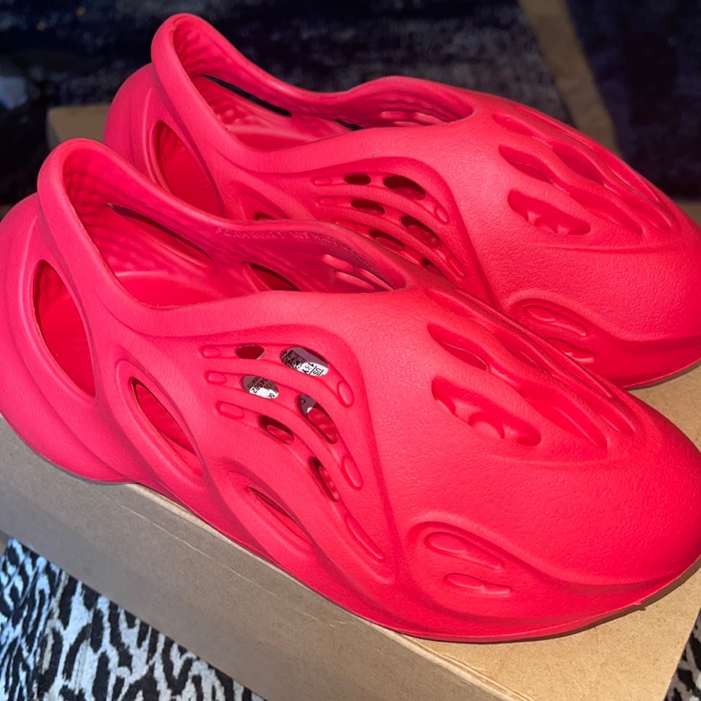 Red yeezy custom
